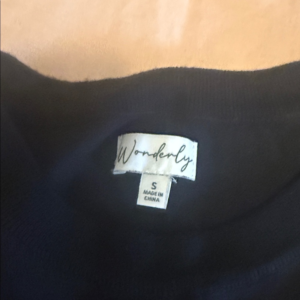 Wonderly Women's Black Sweater